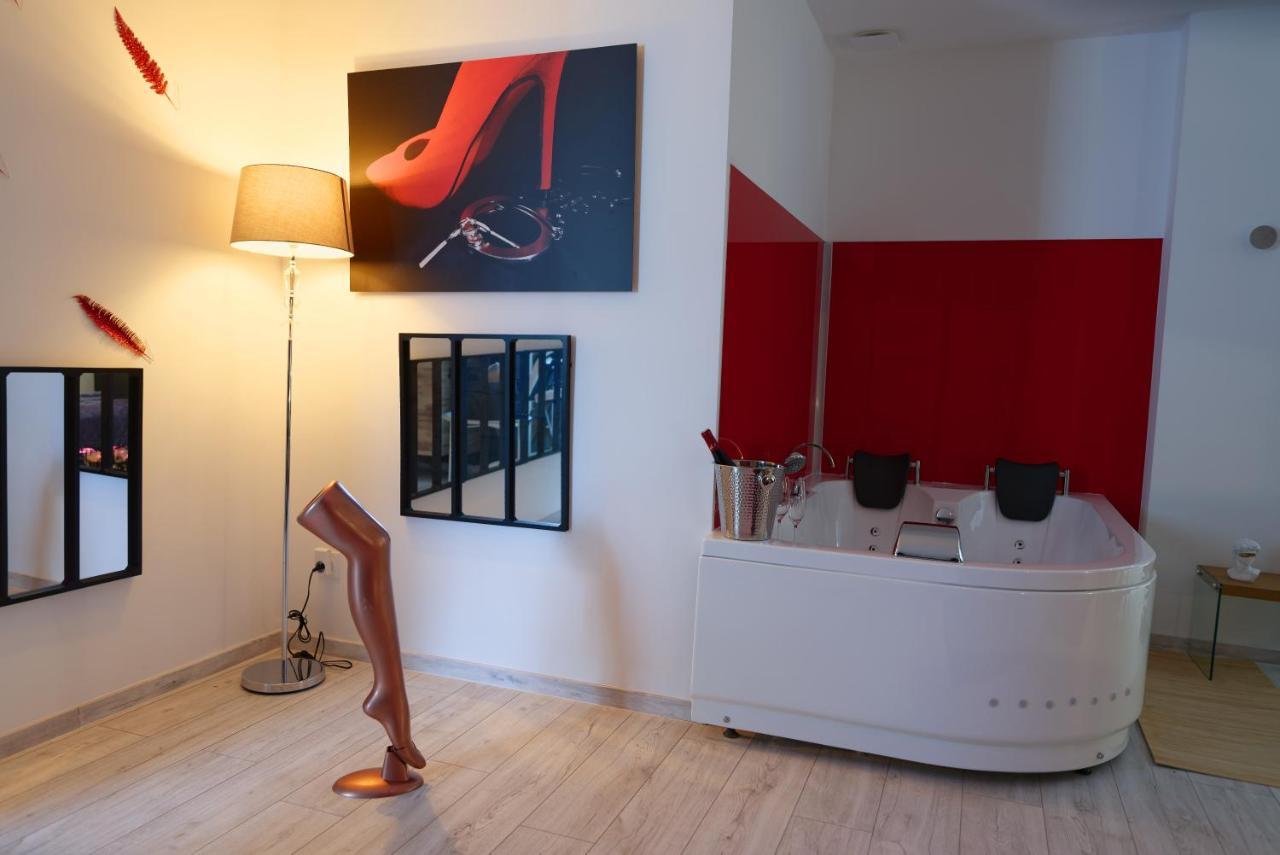 Suite Les Folies Douces & Spa By Nancyintimelounge Экстерьер фото